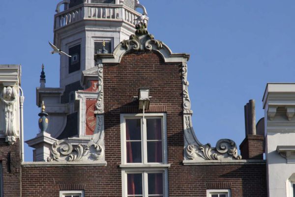 Kloveniersburgwal 51 (&copy; Walther Schoonenberg)