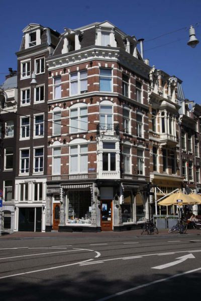 Herengracht 587 / Utrechtsestraat 18 (&copy; Walther Schoonenberg)