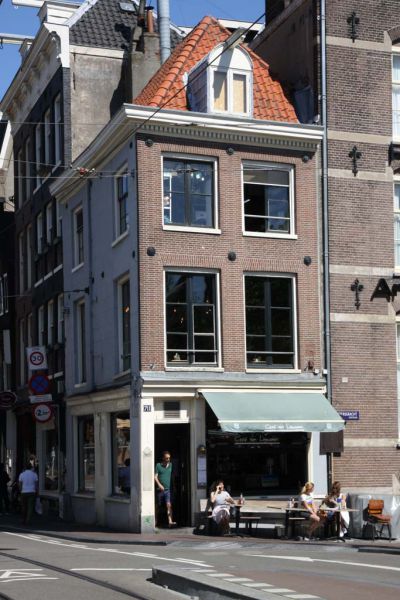Keizersgracht 711 (&copy; Walther Schoonenberg)