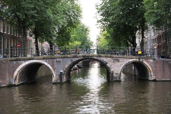 Brug 28 (&copy; Walther Schoonenberg)