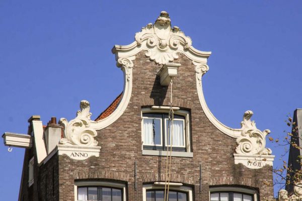Kloveniersburgwal 28 (&copy; Walther Schoonenberg)