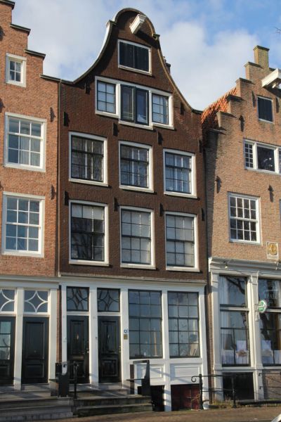 Zandhoek 13 (&copy; Walther Schoonenberg)