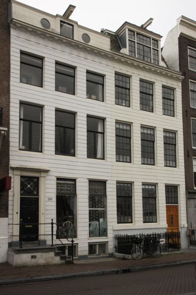 Amstel 210 en 208 (&copy; Walther Schoonenberg)