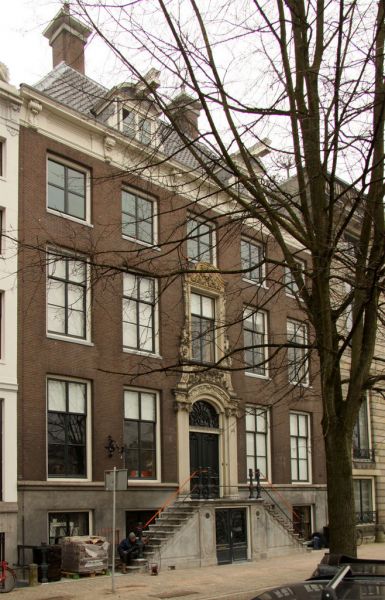 Amstel 218 tijdens de restauratie in 2011. (&copy; Walther Schoonenberg)