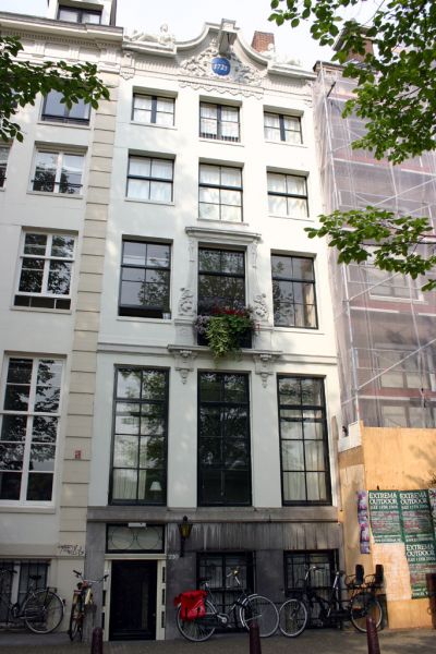 Amstel 220 (&copy; Walther Schoonenberg)