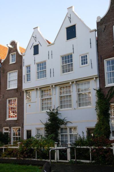 Begijnhof 2-3 (&copy; Walther Schoonenberg)