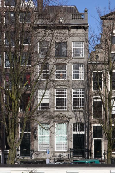Binnenkant 26 (&copy; Walther Schoonenberg)