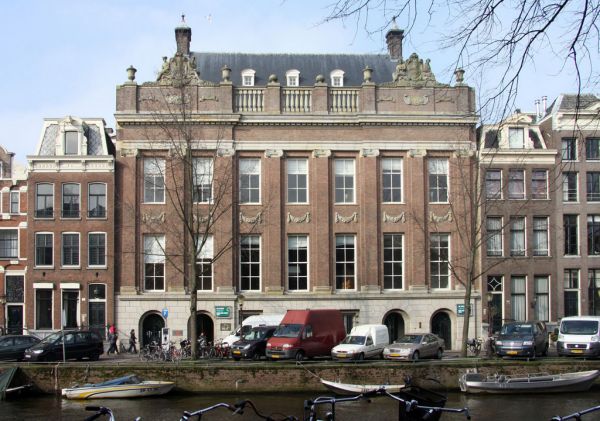 Bankgebouw Pierson & Co. (&copy; Walther Schoonenberg)