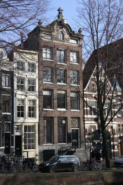 Herengracht 317 (&copy; Walther Schoonenberg)