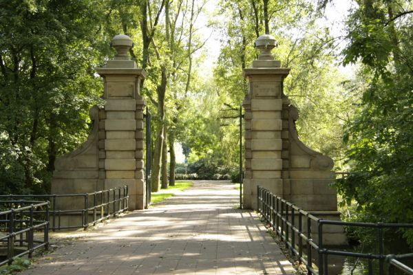 Hekkepoort, thans in Flevopark (&copy; Walther Schoonenberg)