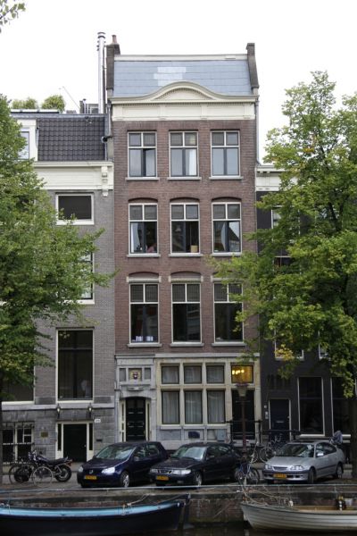 Keizersgracht 332 (&copy; Walther Schoonenberg)