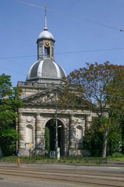 Muiderpoort (&copy; Walther Schoonenberg)