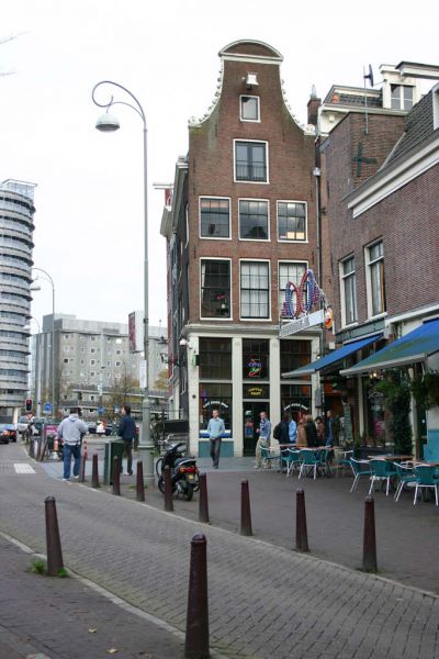 Nieuwendijk 1 (&copy; Walther Schoonenberg)