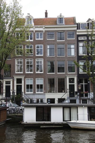 Nieuwe Keizersgracht 22 en 20. (&copy; Walther Schoonenberg)