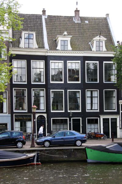 Prinsengracht 586-590 (&copy; Walther Schoonenberg)