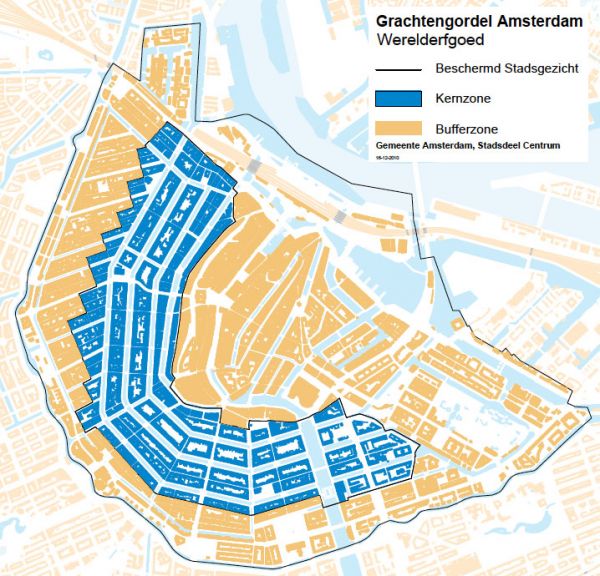 Kaart van het UNESCO Werelderfgoed, vastgesteld in 2010. In blauw het kerngebied, de grachtengordel; de rest van de binnenstad is bufferzone.