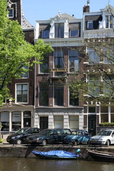 Keizersgracht 523 (&copy; Walther Schoonenberg)