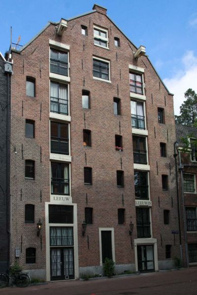 Koggestraat 2 (&copy; Walther Schoonenberg)