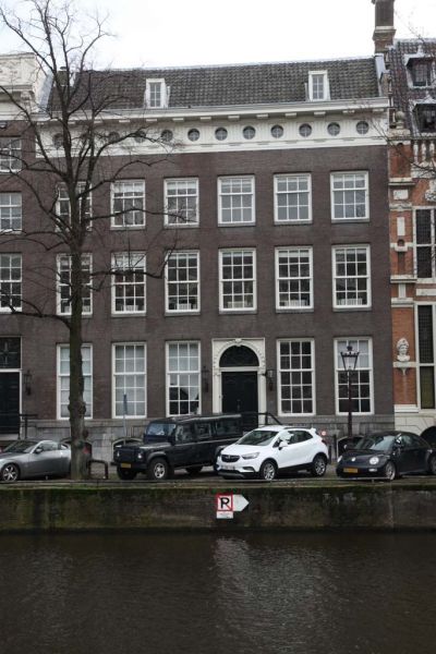 Keizersgracht 121 (&copy; Walther Schoonenberg)