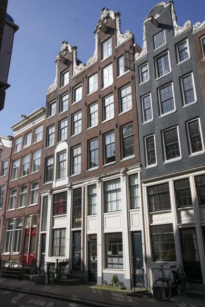 Buiten Brouwersstraat 6-8 (&copy; Walther Schoonenberg)
