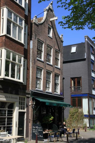 Noordermarkt 34 (&copy; Walther Schoonenberg)