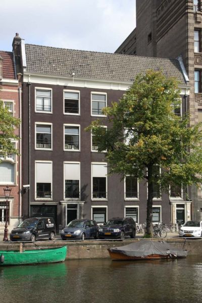 Keizersgracht 583-585 (&copy; Walther Schoonenberg)
