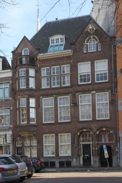 NZ Voorburgwal 293 (&copy; Walther Schoonenberg)