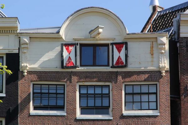 NZ Voorburgwal 55 (&copy; Walther Schoonenberg)