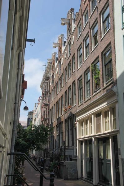 Koestraat 7-11 (&copy; Walther Schoonenberg)