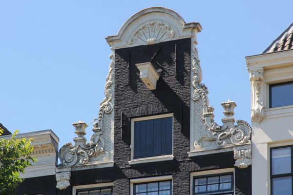 Prins Hendrikkade 144 (&copy; Walther Schoonenberg)