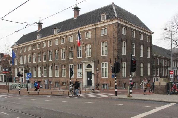 Vijzelgracht 2 (&copy; Walther Schoonenberg)