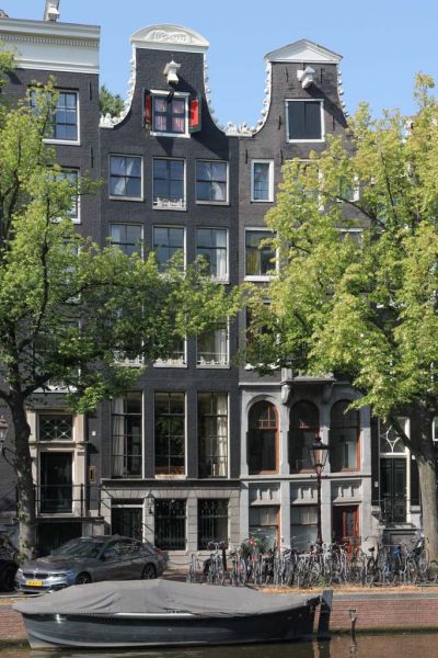 Keizersgracht 554-556 (&copy; Walther Schoonenberg)