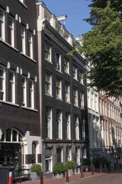 Keizersgracht 590 (&copy; Walther Schoonenberg)