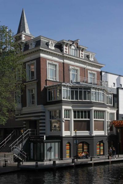 Leidsekade 105 (&copy; Walther Schoonenberg)