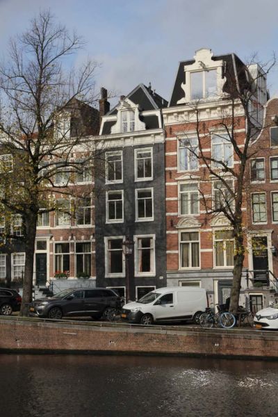 Keizersgracht 665-667-669 (&copy; Walther Schoonenberg)