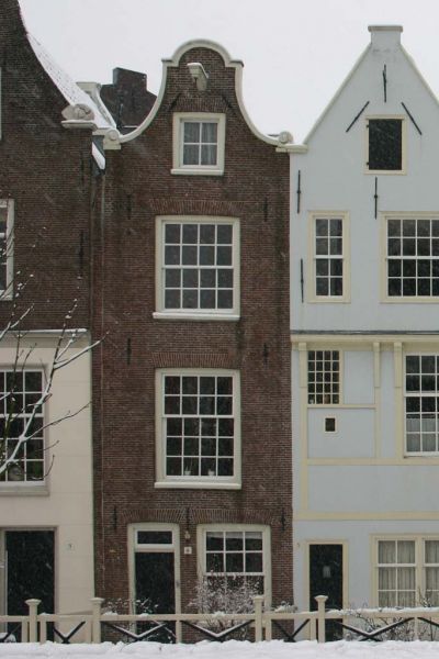 Begijnhof 4 (&copy; Walther Schoonenberg)