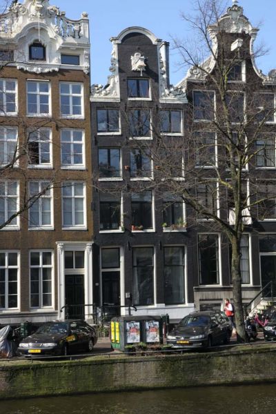 Keizersgracht 242 (&copy; Walther Schoonenberg)