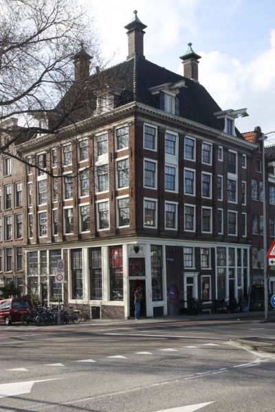 Prins Hendrikkade 155-156 (&copy; Walther Schoonenberg)
