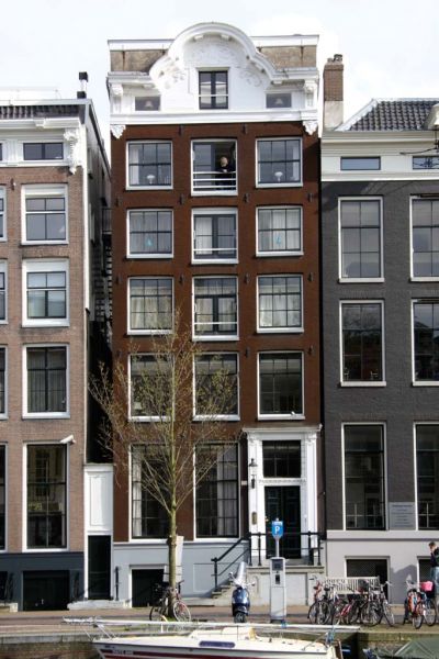 Singel 115 (&copy; Walther Schoonenberg)