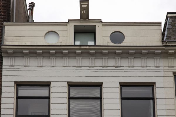 Amstel 210 (&copy; Walther Schoonenberg)