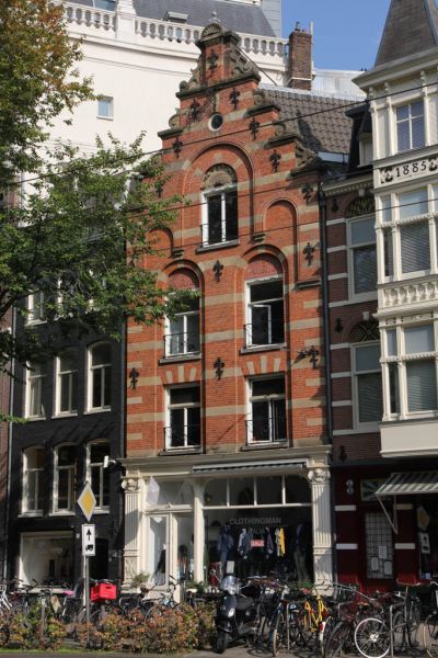 NZ Voorburgwal 349 (&copy; Walther Schoonenberg)