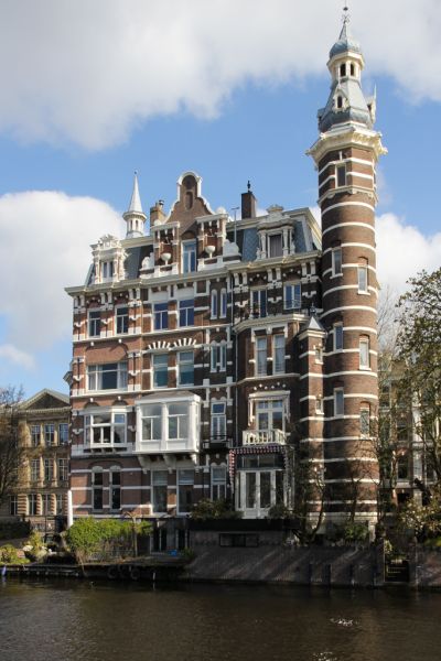 Weteringschans 10-14 (&copy; Walther Schoonenberg)