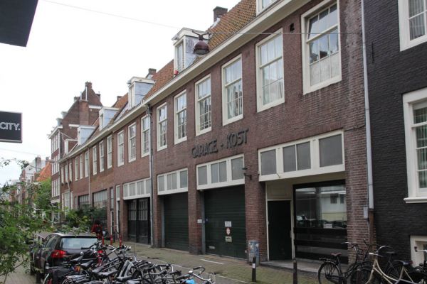 Eerste Weteringdwarsstraat 6-16 (&copy; Walther Schoonenberg)