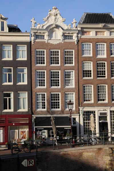 Prinsengracht 126 (&copy; Walther Schoonenberg)