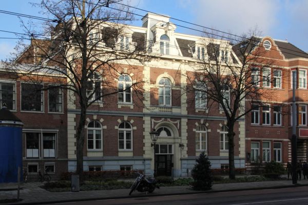Weteringschans 261 (© Walther Schoonenberg)