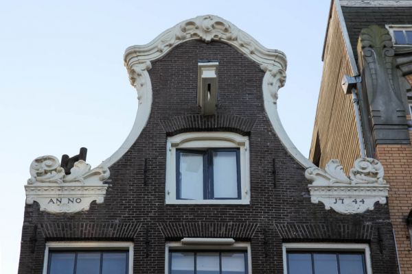 Haarlemmerstraat 81 (&copy; Walther Schoonenberg)
