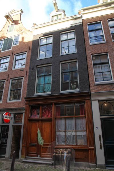 Egelantiersstraat 18 (vroeger 28) (&copy; Walther Schoonenberg)