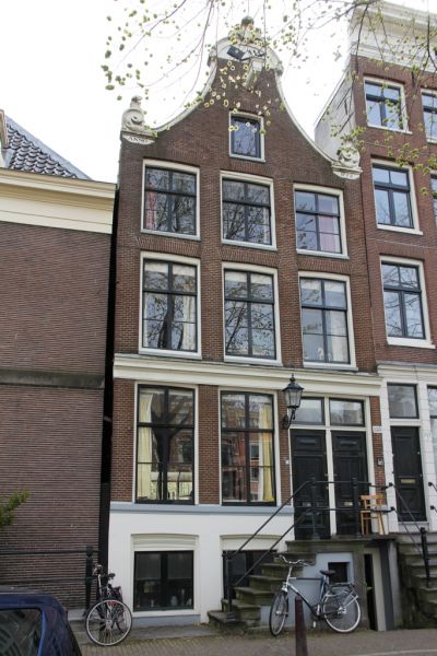 Prinsengracht 135 (&copy; Walther Schoonenberg)