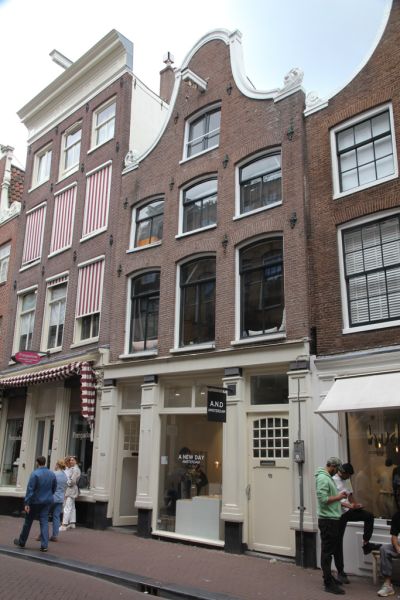 Huidenstraat 10 (&copy; Walther Schoonenberg)