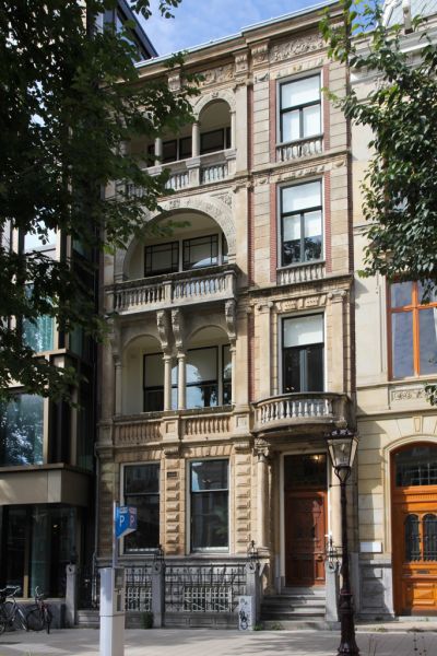 Sarphatistraat 7 (&copy; Walther Schoonenberg)